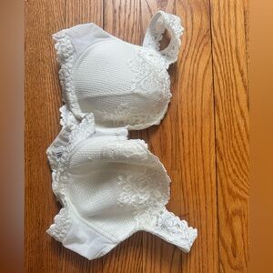 Intimissimi white lace bra
